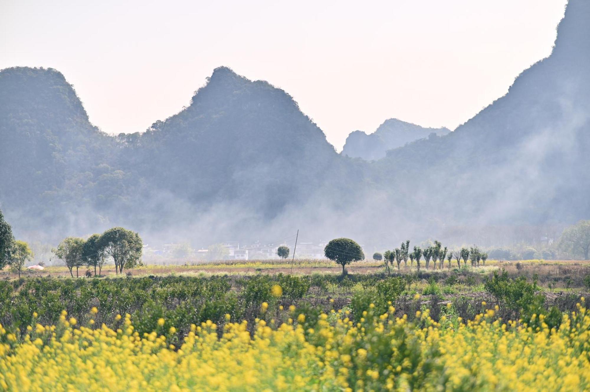 Yangshuo Hillside Homestay Exterior photo